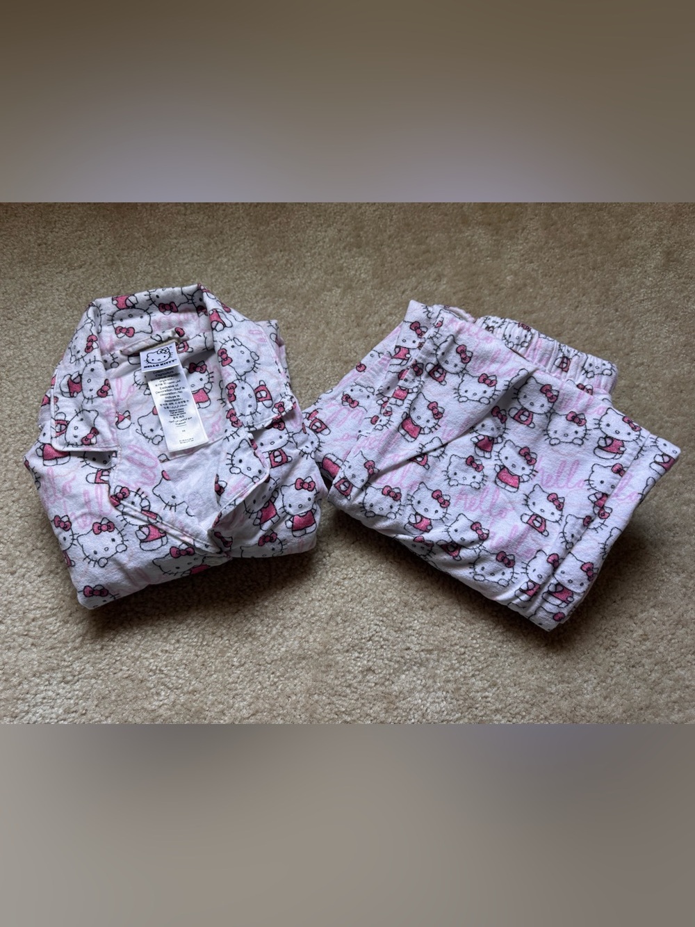 Pottery Barn Teen Hello Kitty Pink and White Pajama Set